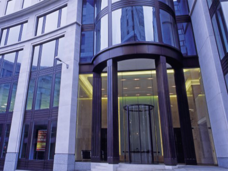 西安市膚康皮膚科醫院鋁合金型材玻璃自動門安裝實例